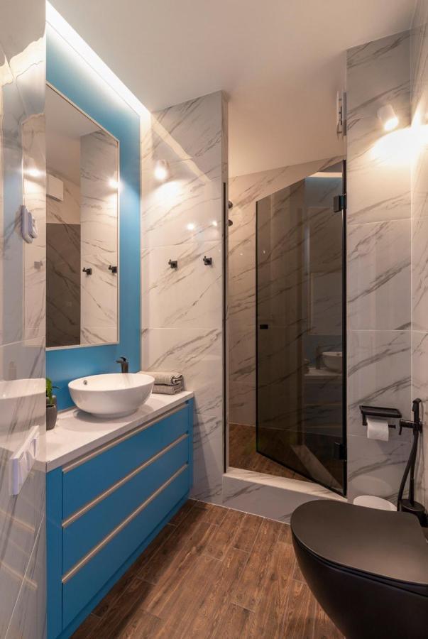 Stylish 1 Bedroom Studio Near Most City Dnipro Exterior foto